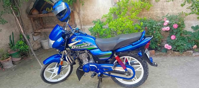 DELUXE HONDA 125 CC