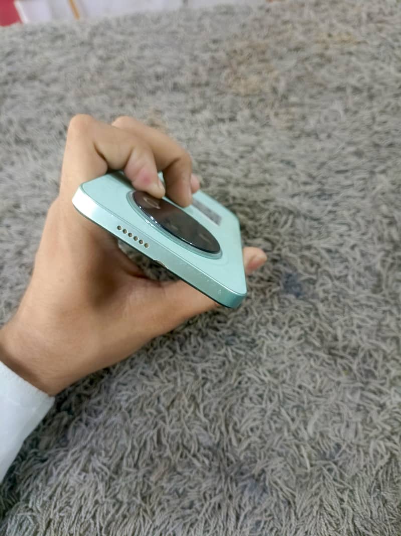 Tecno SPARK 30C 3