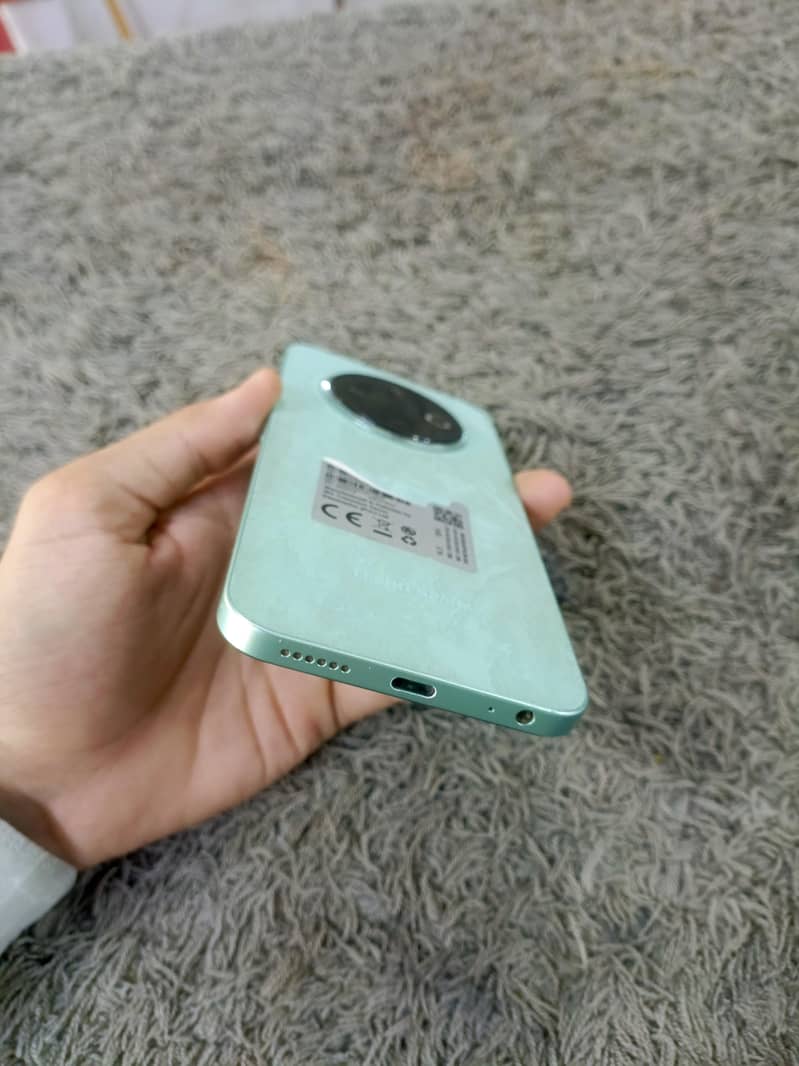 Tecno SPARK 30C 4