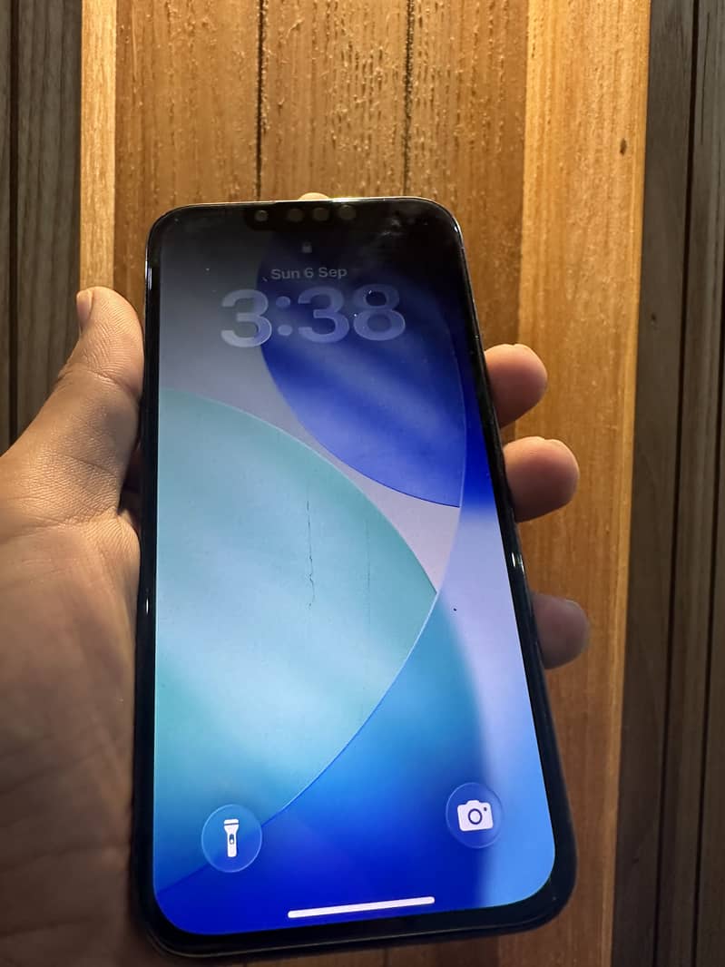 Apple iPhone 13 Pro 4
