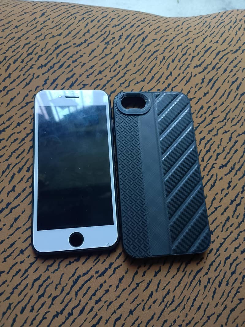 Apple iPhone 7 Plus 6