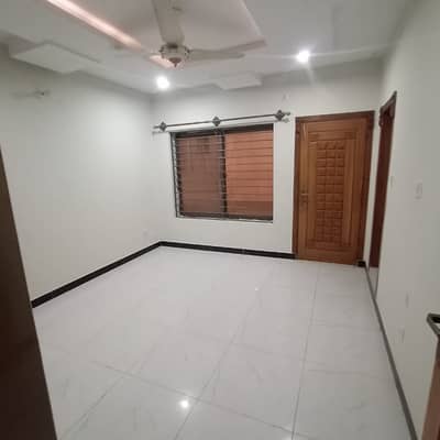 New Tile Flooring Room For Rent in I-10 Only Family