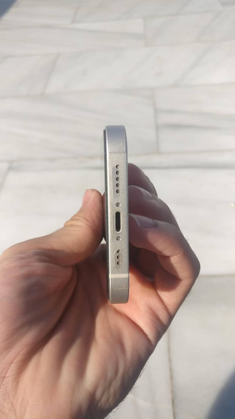 Apple iPhone 13 PTA Approved 5