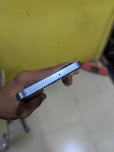 Samsung Mobile A17