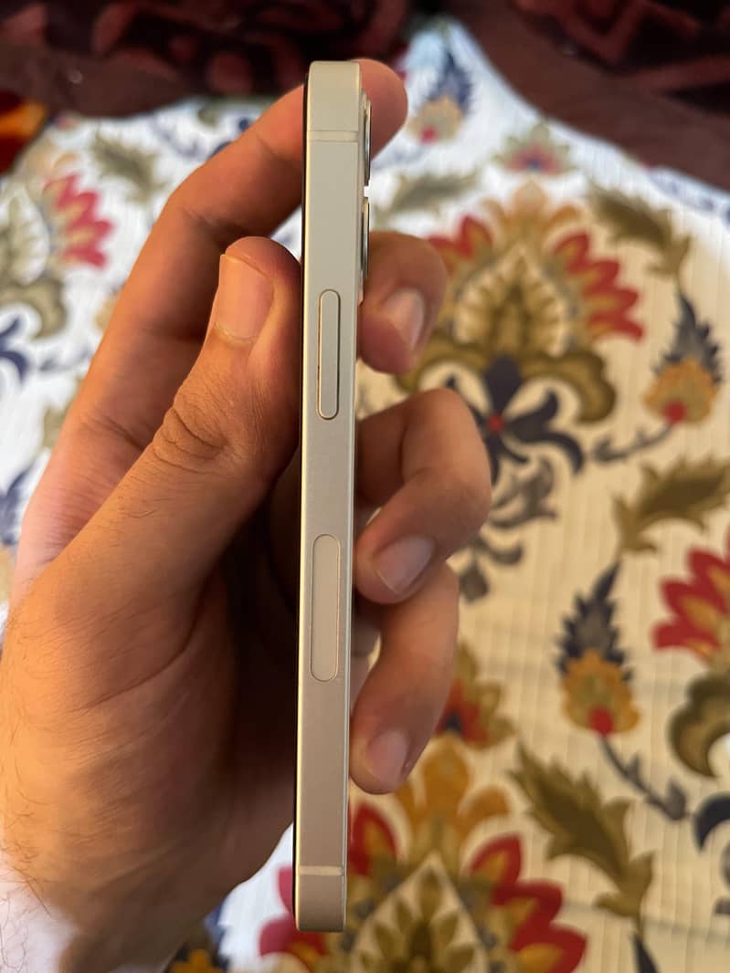 Apple iPhone 12 mini 3