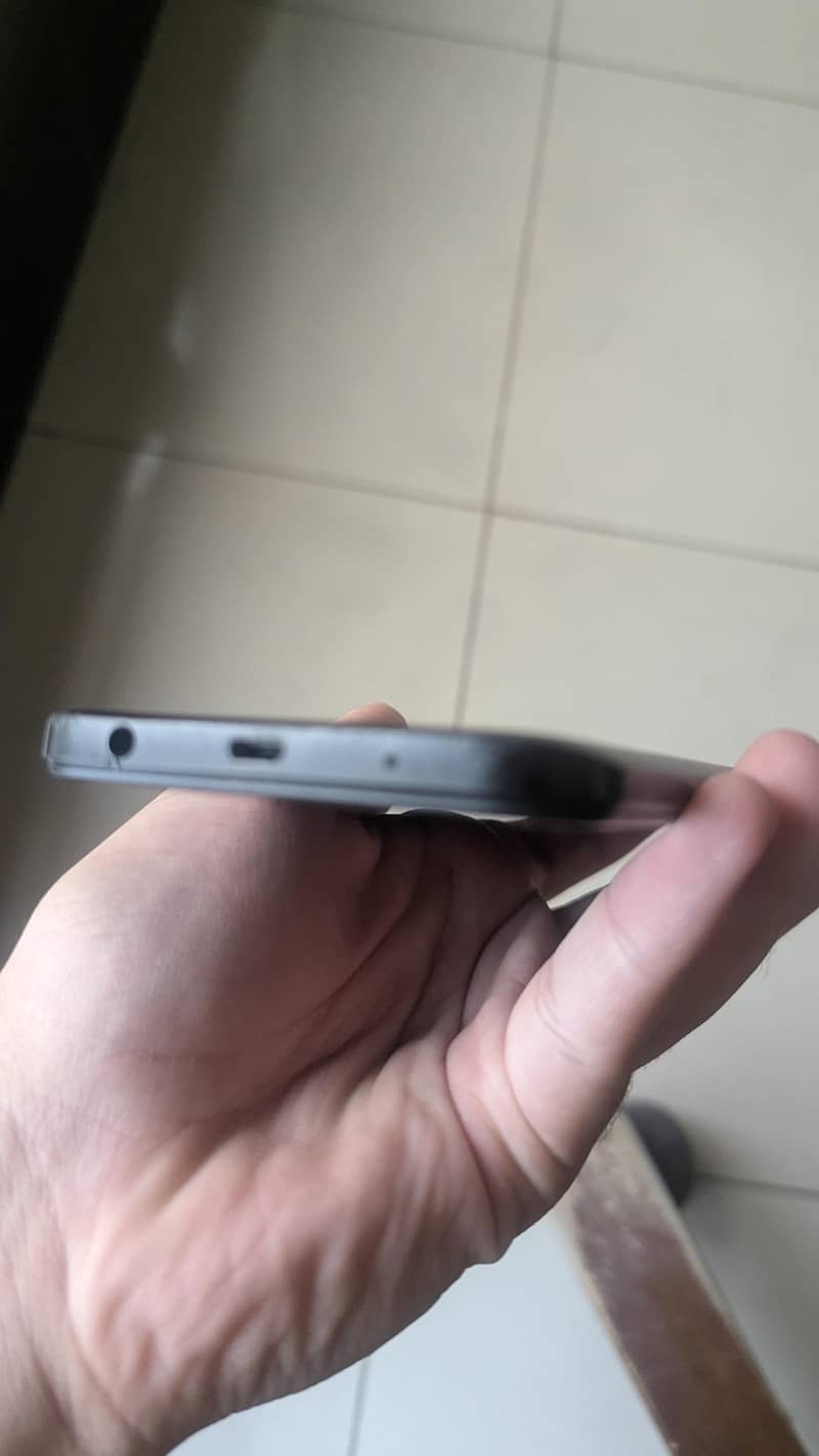 Xiaomi Redmi A1 Plus 4