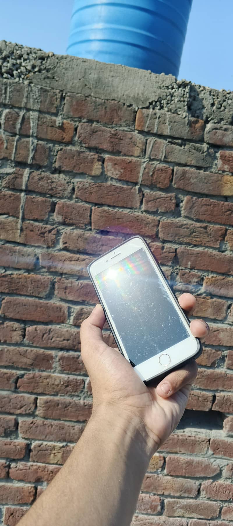 Apple iPhone 8 1