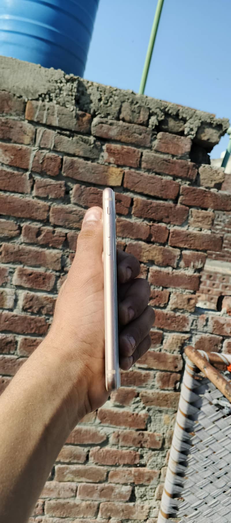 Apple iPhone 8 4