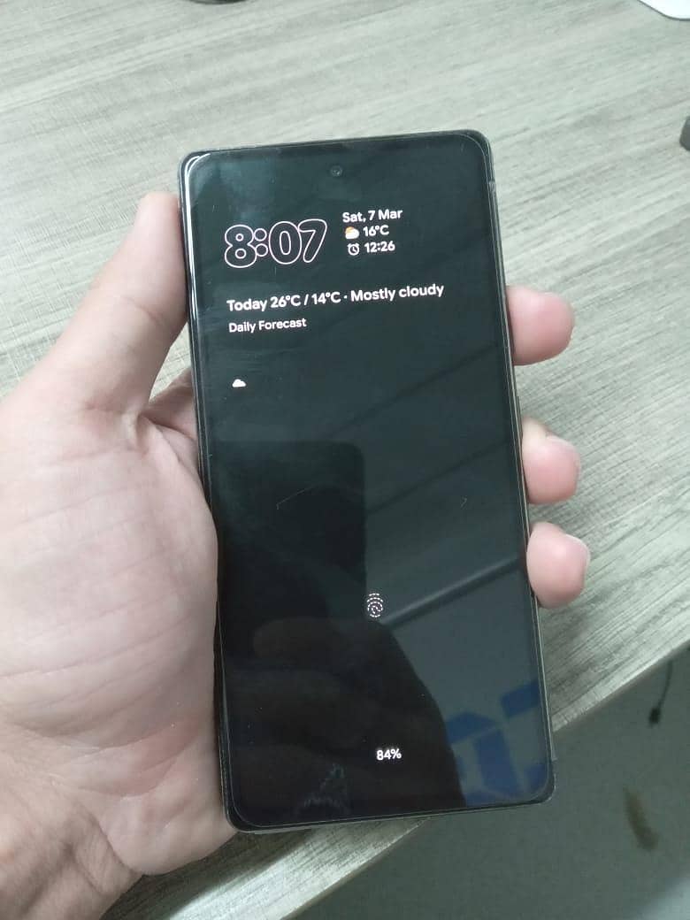 Google Pixel 7a 5