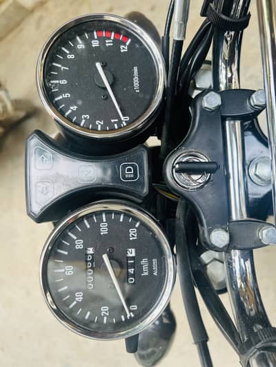 Suzuki gs 150