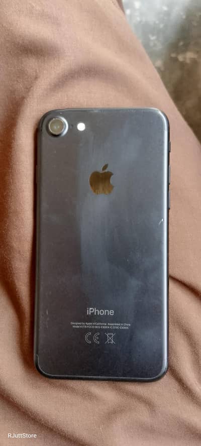 Apple iPhone 7