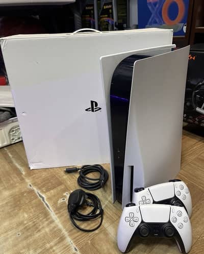 PlayStation 5 Fat Disc Edition 2 Controllers First owner