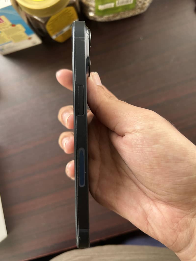 Apple iPhone 14 1