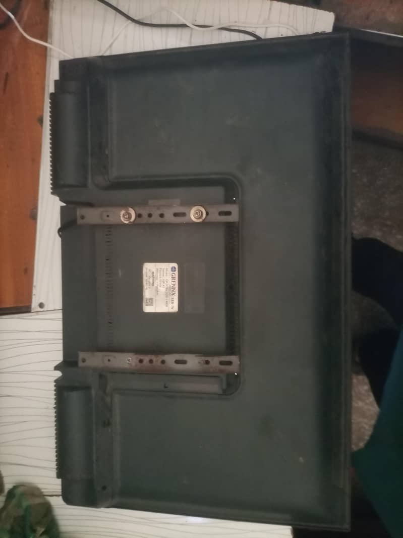 LCD tv 2