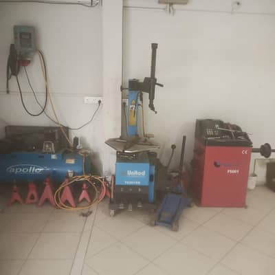 Air compressor Tyre changer Tyre balancing machine car Jack