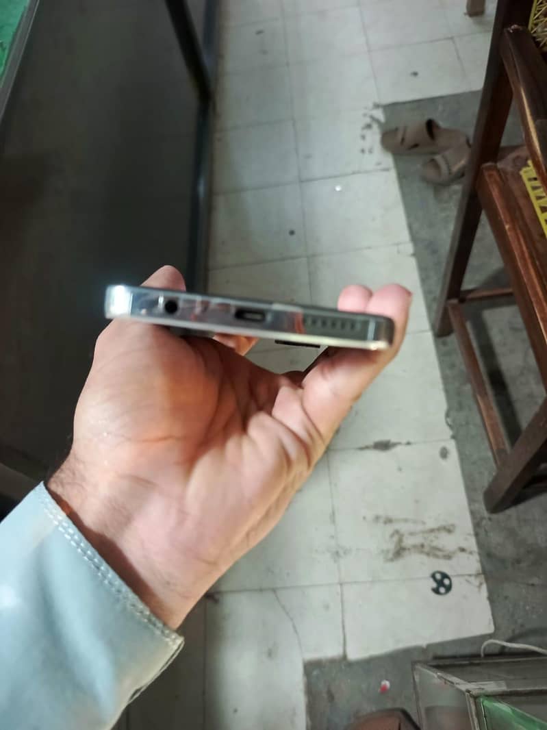 Tecno CAMON 20 3