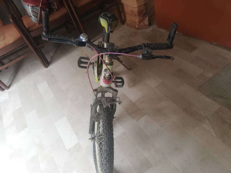 jumper cycle 4