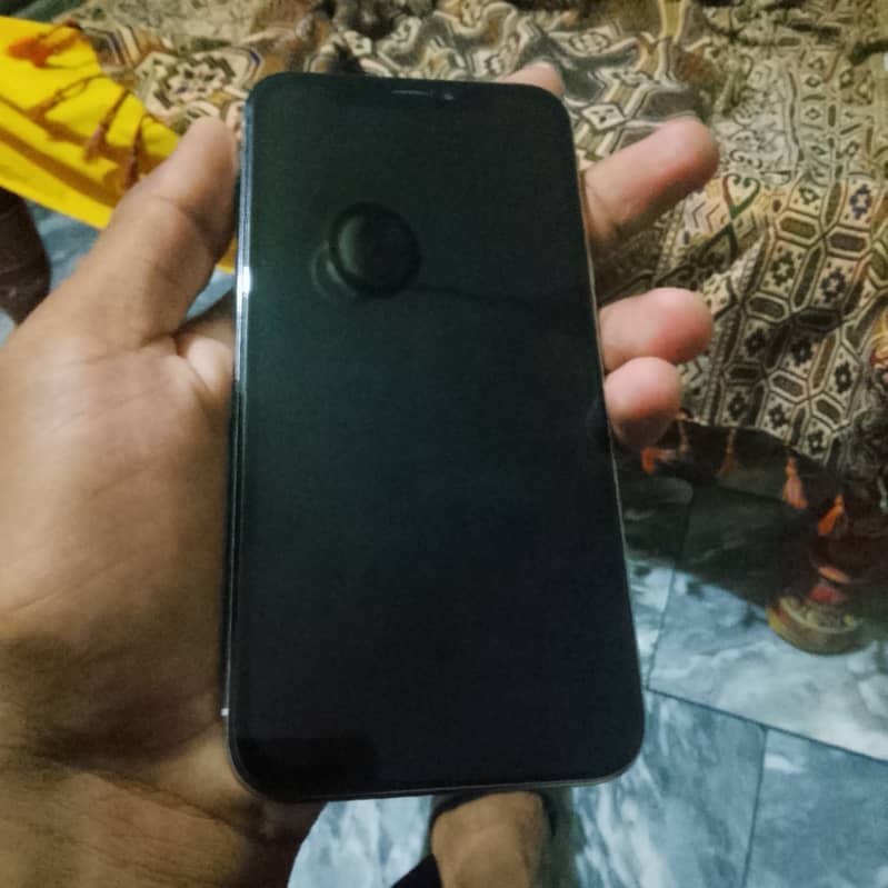 Apple iPhone X 1