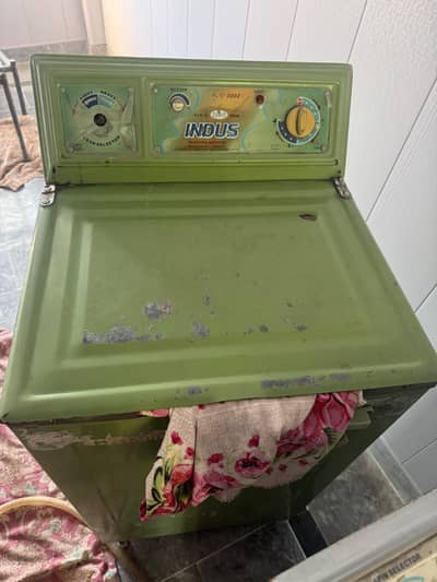 INDUS WASHING MACHINE & DRYER