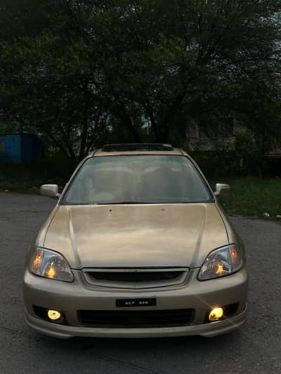 Honda Civic Oriel 2000