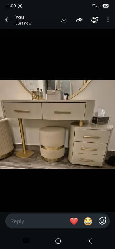 Bed set side tables ottoman dressing table king size bed stylish