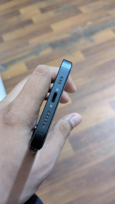 Apple iPhone 14 with Box BH 98% Waterpack