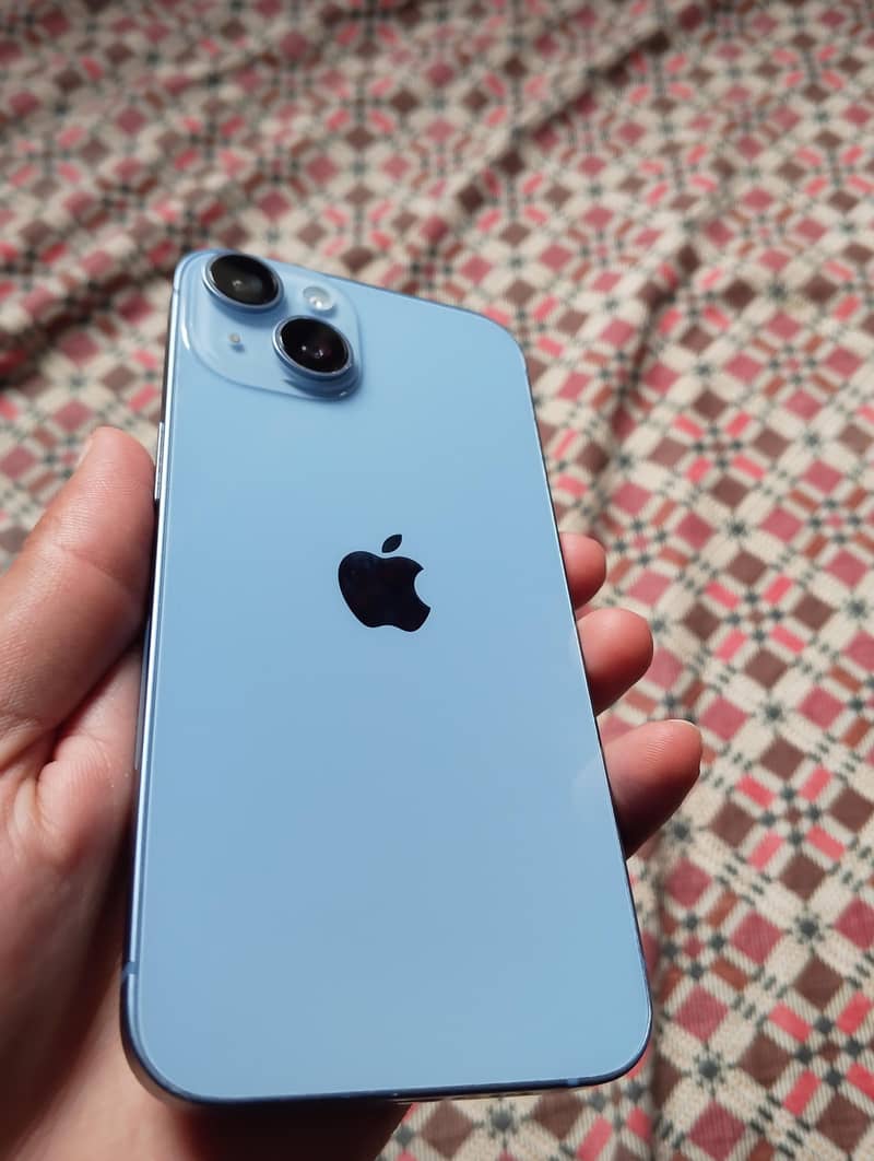 Apple iPhone 14 13