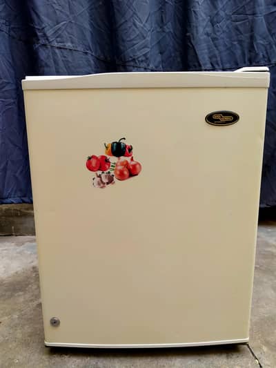 mini fridge super General