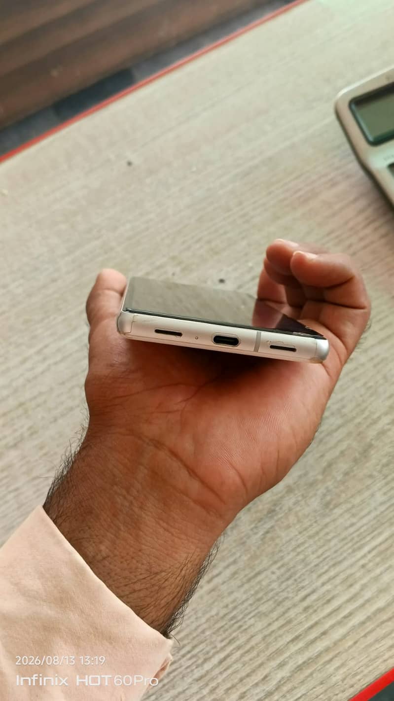Google Pixel 7a 3