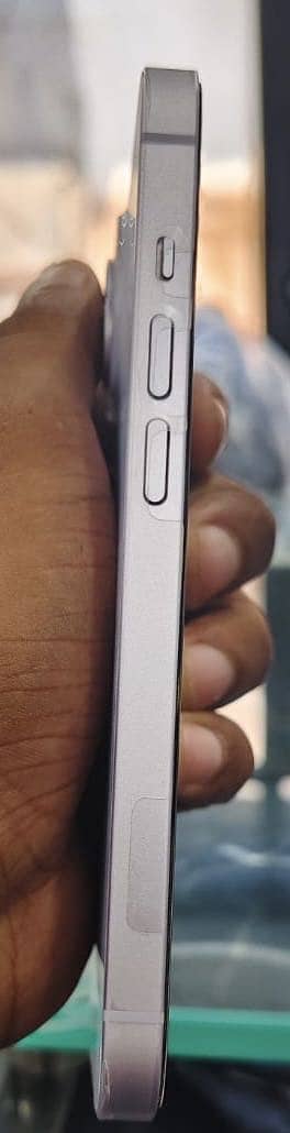 Apple iPhone 14 6