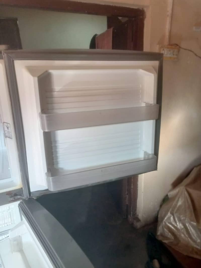 Dawlance fridge 3