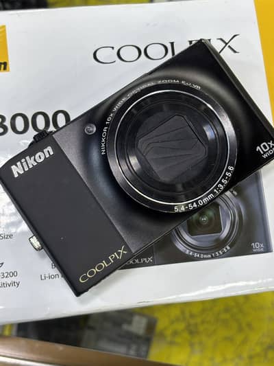 Nikon S8000 - Digital Camera - complete box