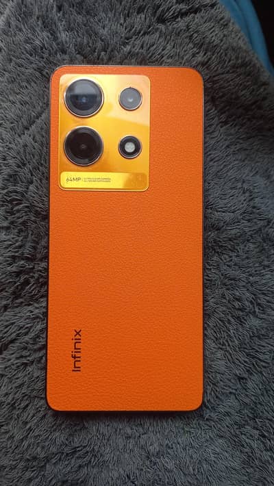 Infinix Note 30