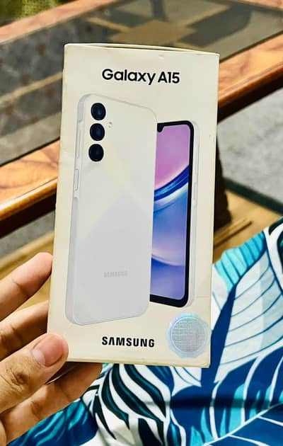 Samsung Mobile A15||(8/256GB)||Lady Hand used||10/10 BradNewCondition