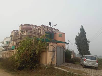 10 Marla House on Main Badshahi Road Gujrat