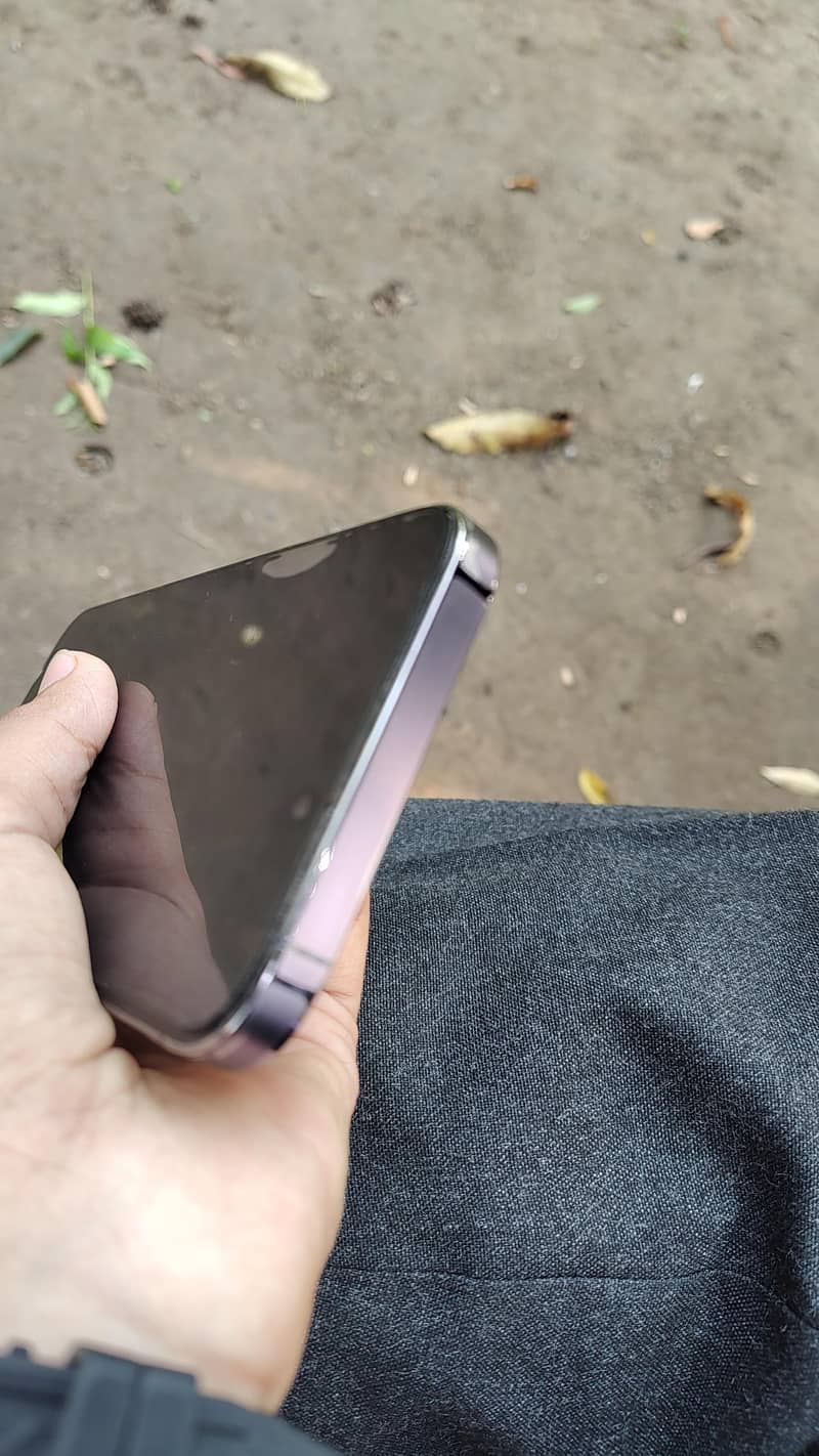 Apple iPhone 14 Pro Max 4