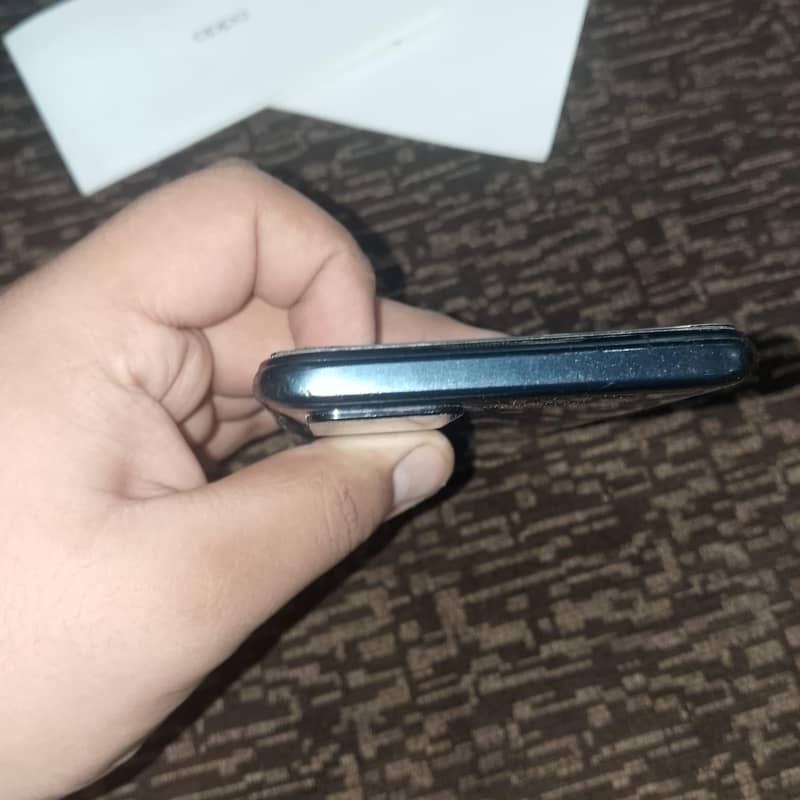 OPPO A54 4