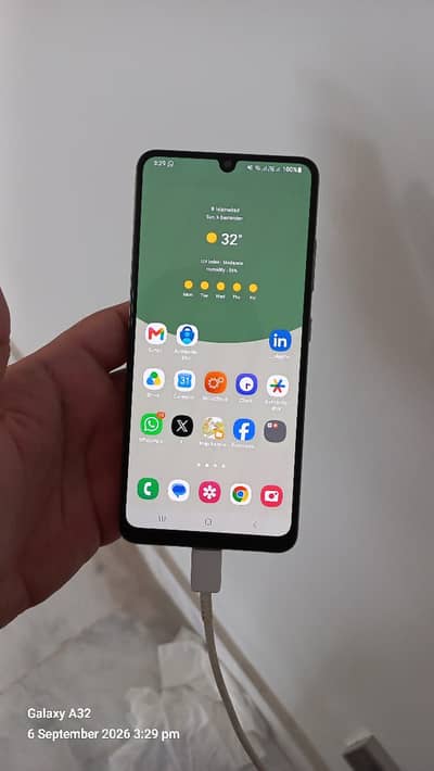 Samsung Mobile A32 Complete Box