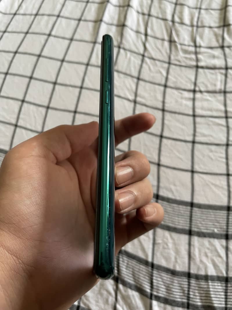 Redmi not 8 pro 4
