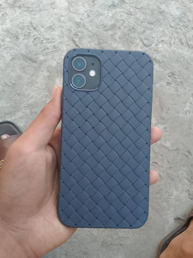 Apple iPhone 11 6