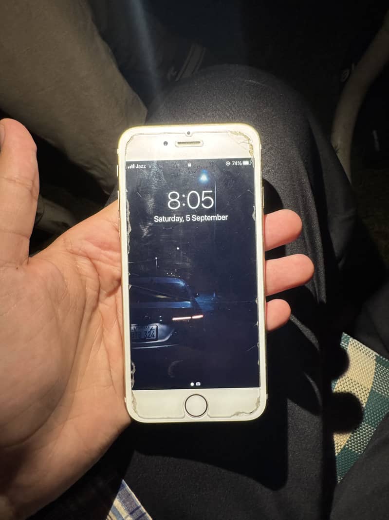 Apple iPhone 6S 3
