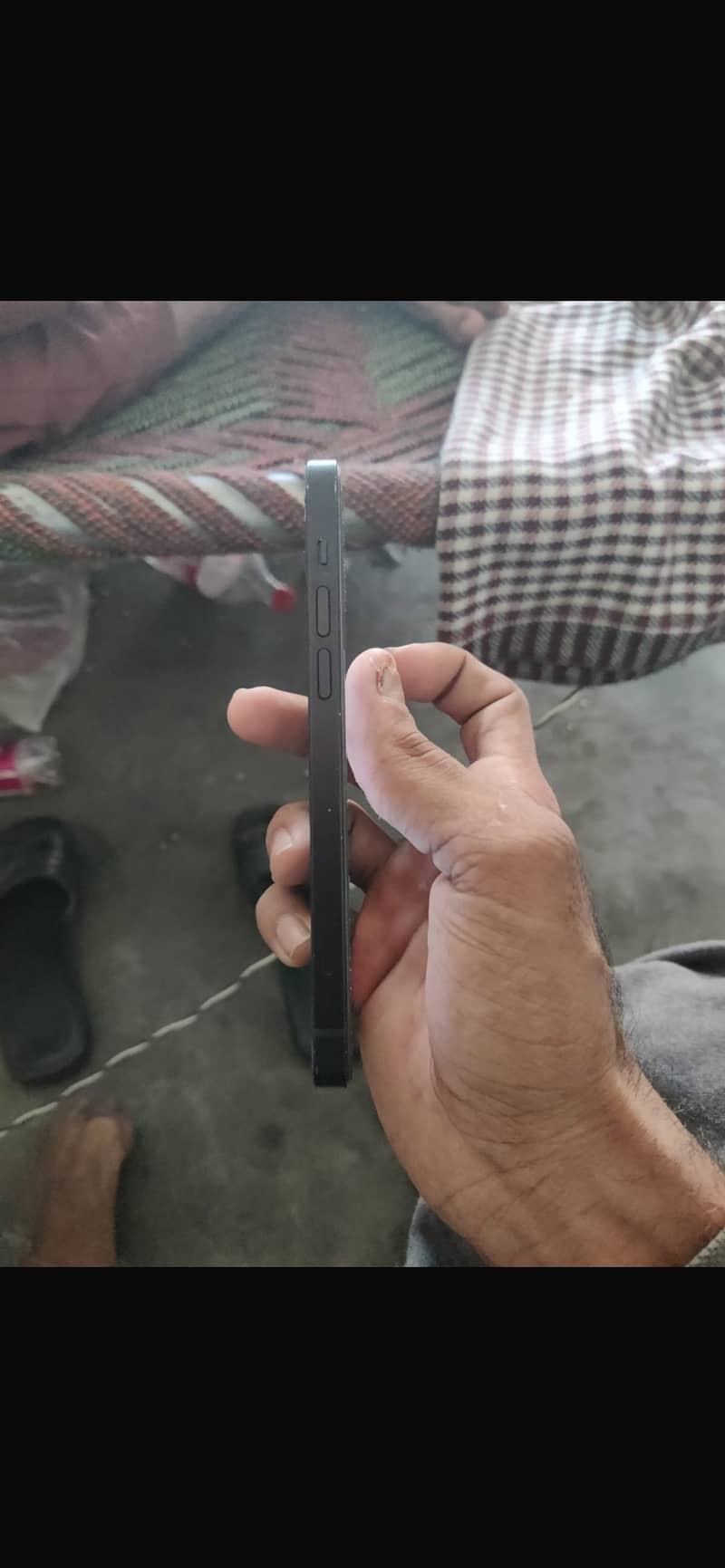 Apple iPhone 12 1