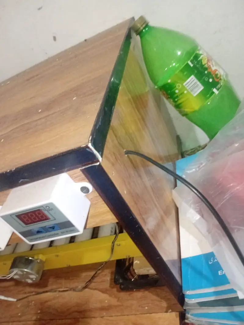 new incubator 10. by 9 — photo 4