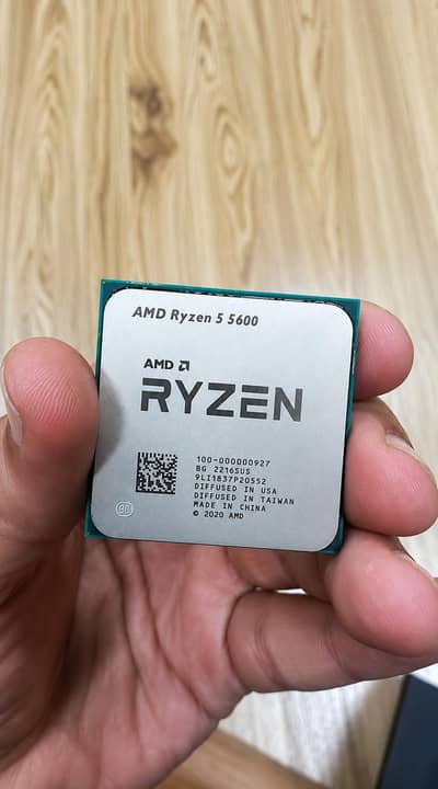 urgently selling Ryzen R5-5600 slightly used