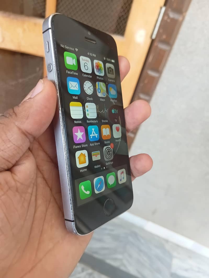 Apple iPhone 5 2