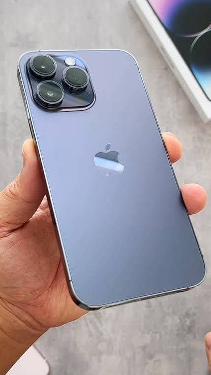 Apple iPhone 14 Pro Max 0