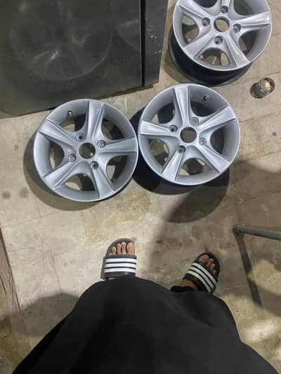 Star Alloy Rims 13 Inch Set