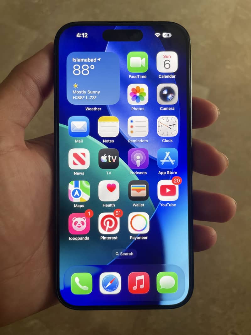 Apple iPhone 15 Pro 3