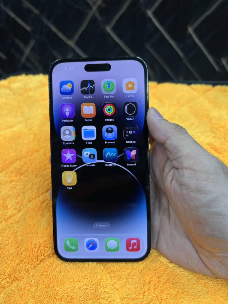 Apple iPhone 14 Pro Max 4
