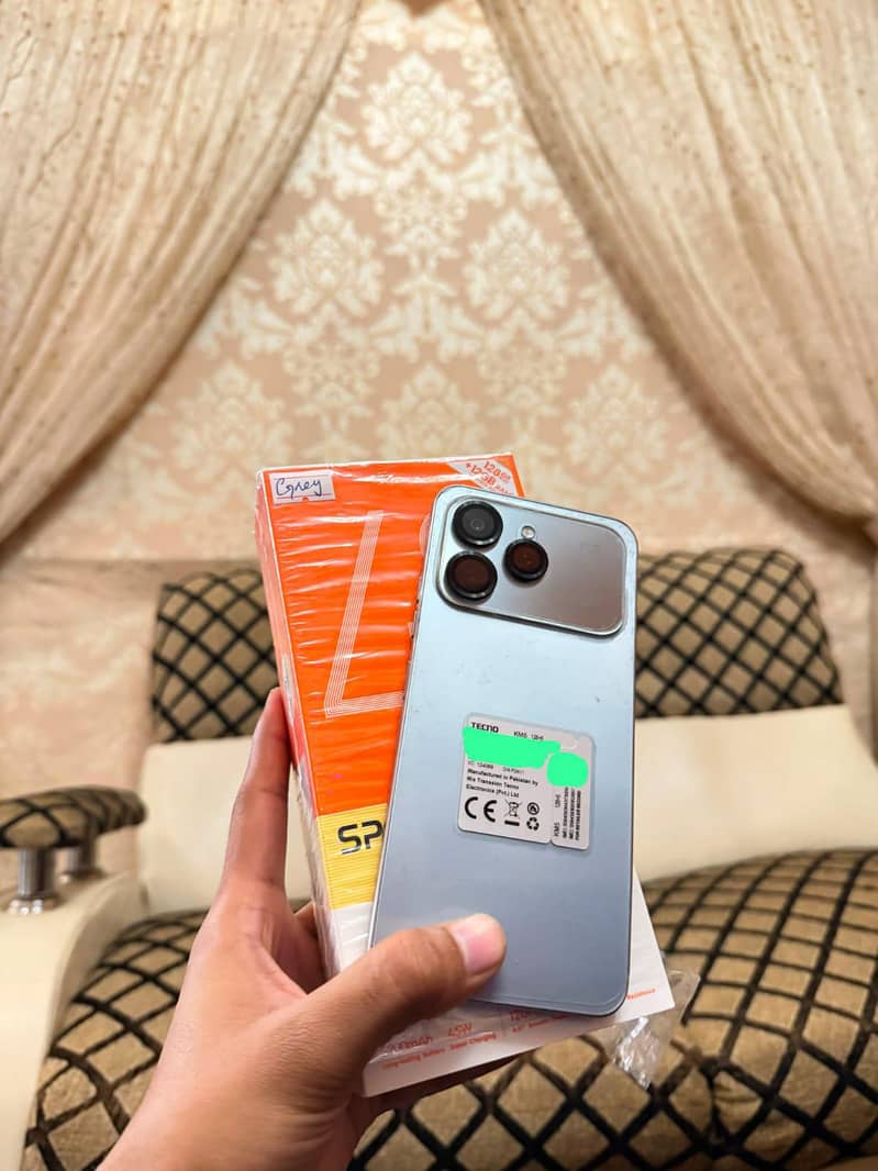 Tecno Spark 40 3